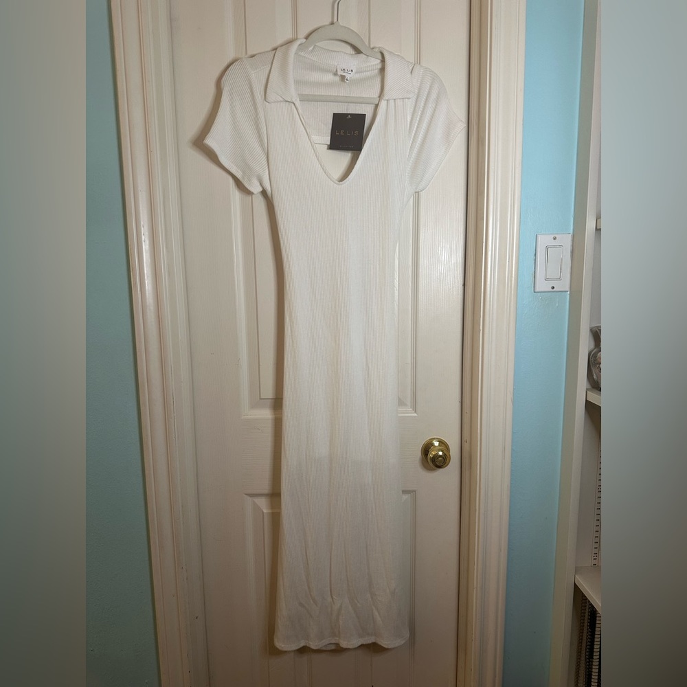 Le Lis White Ribbed Open Back midi dress